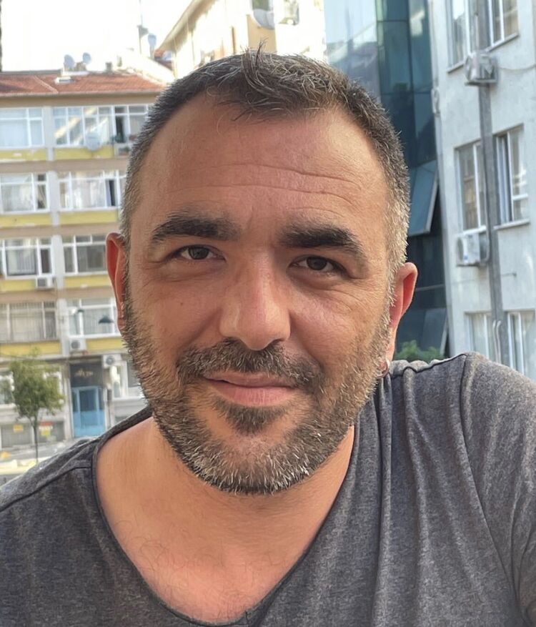  ,   Ferhat, 42 ,   ,   