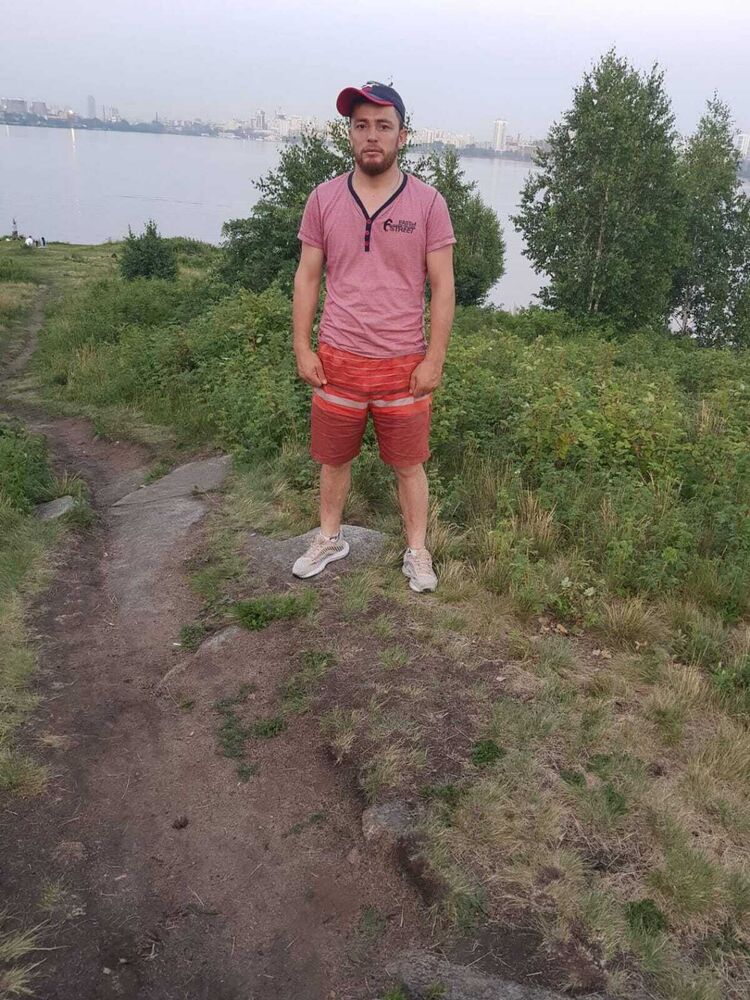  32294105  , 35 ,    