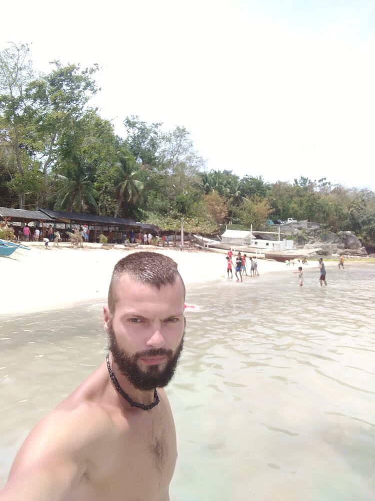   ,   Miguel, 38 ,   ,   
