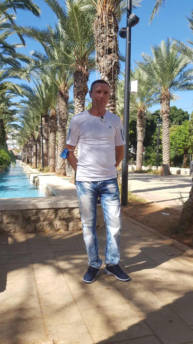  Ramat Gan,   , 42 ,     , c 