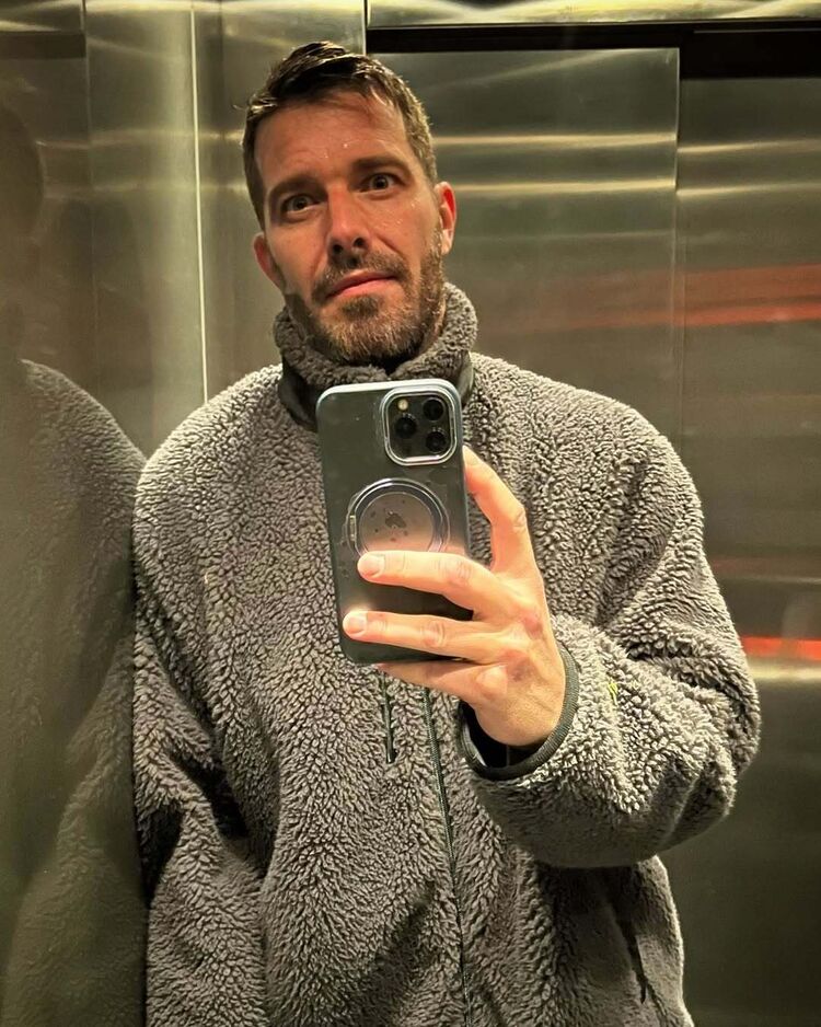 ���� 52726305 ������� ����, 36 ���, ���� ���������� � �����������