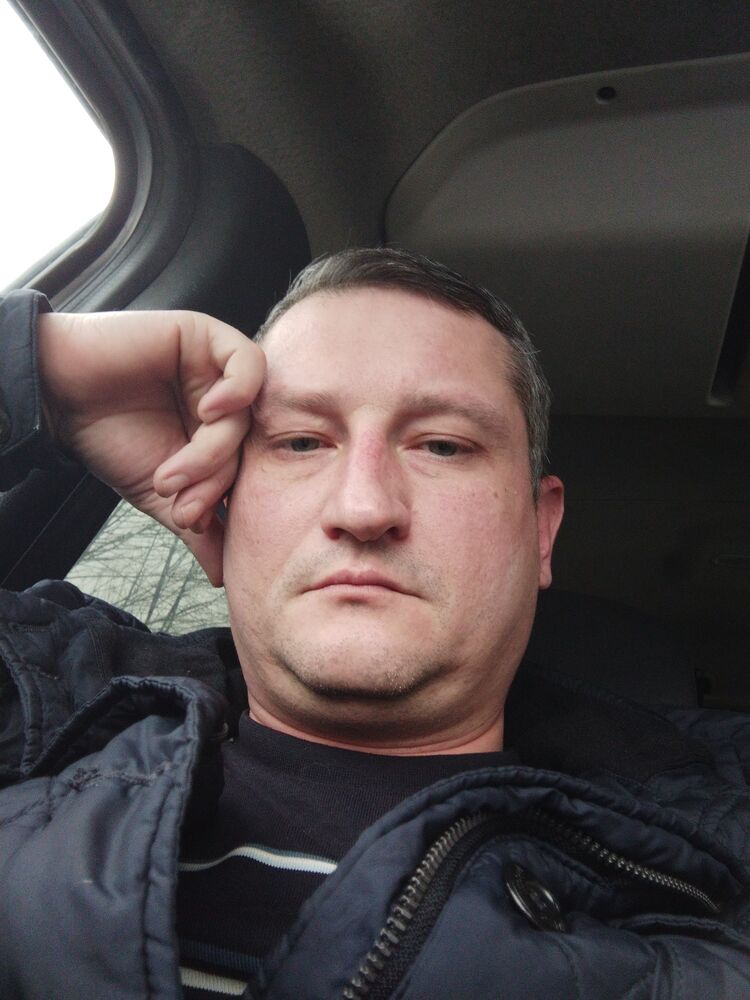  32037335  , 42 ,    