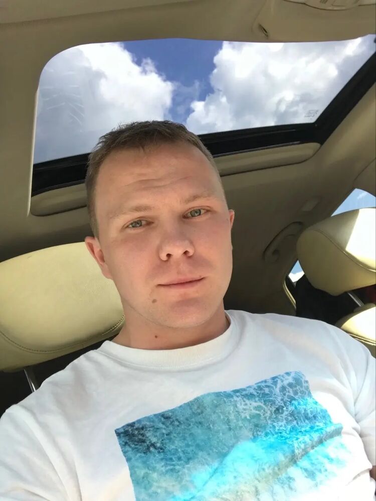  ,   Konstantin, 29 ,   ,   