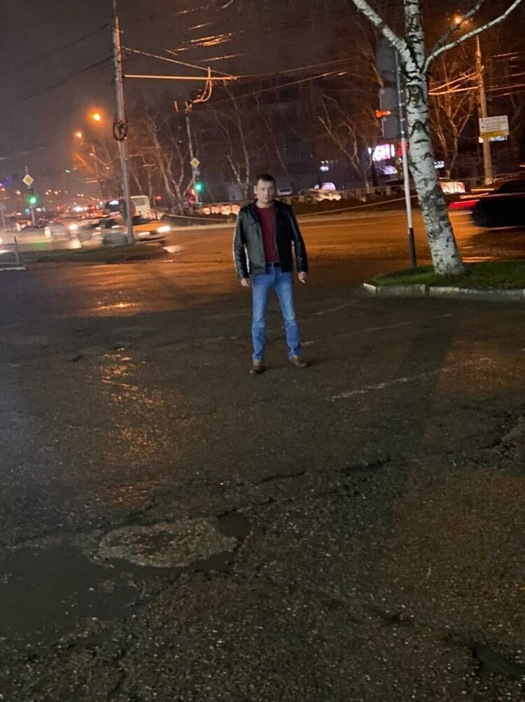  35392755   , 37 ,    
