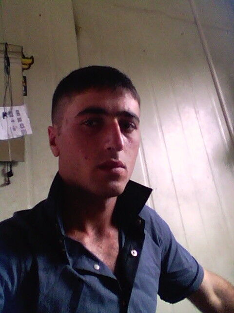  13765405  Stas, 32 ,    