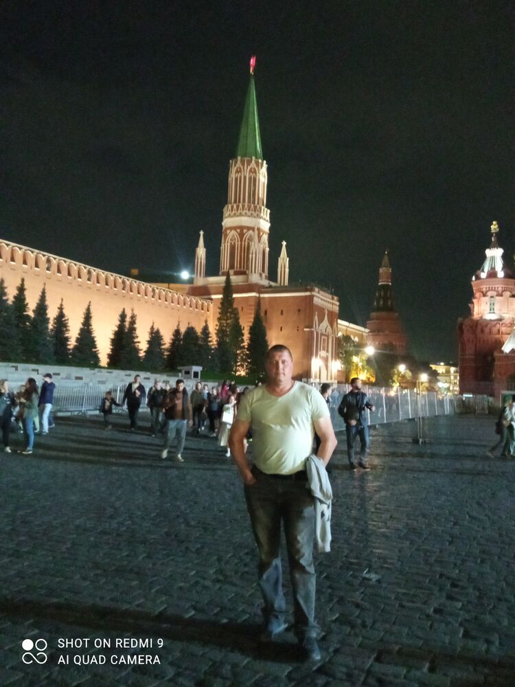  ,   Dmitry, 45 ,   c 