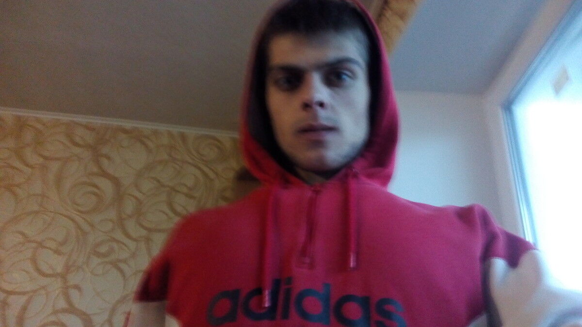  16732335  Denis, 31 ,    