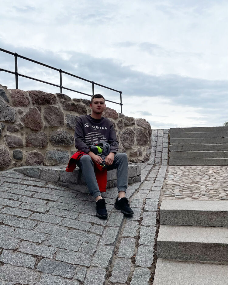  29984235  , 28 ,    -