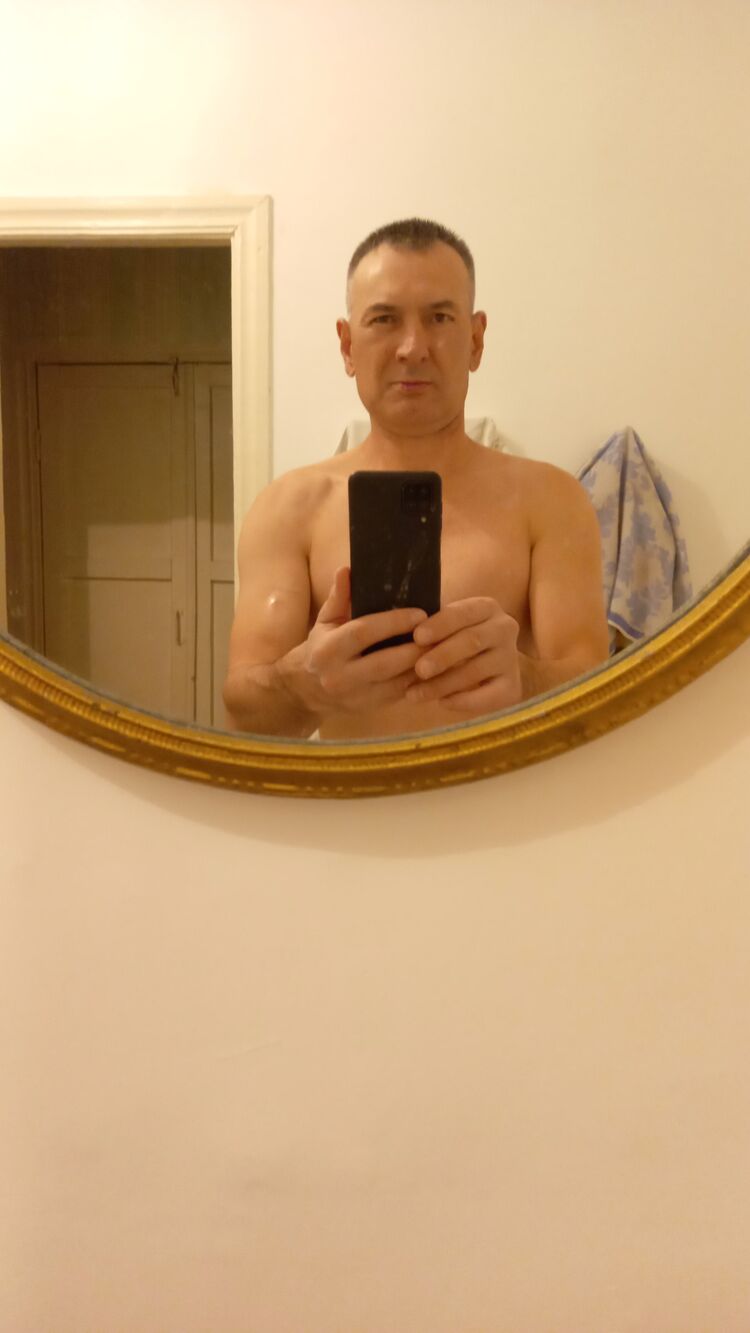  29940955  , 46 ,    