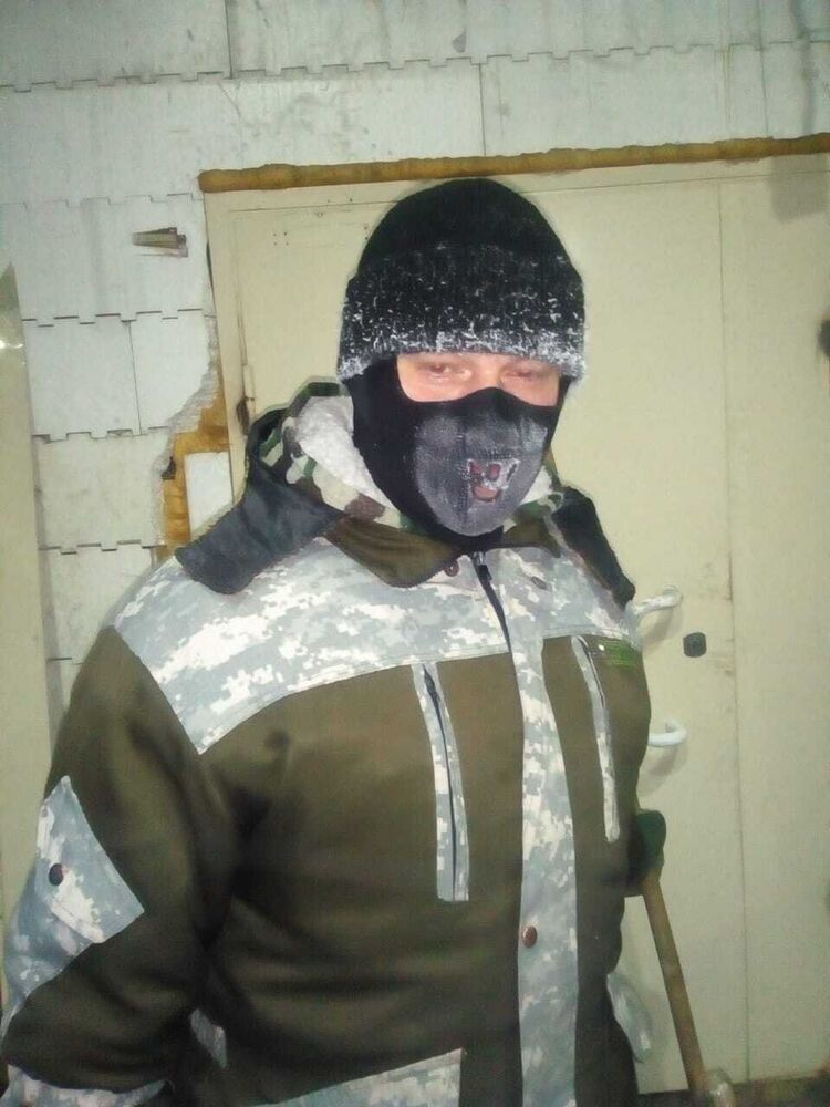  38536085  , 52 ,    