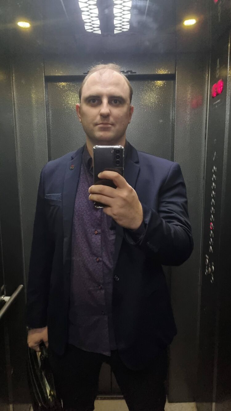  42679545  , 34 ,    