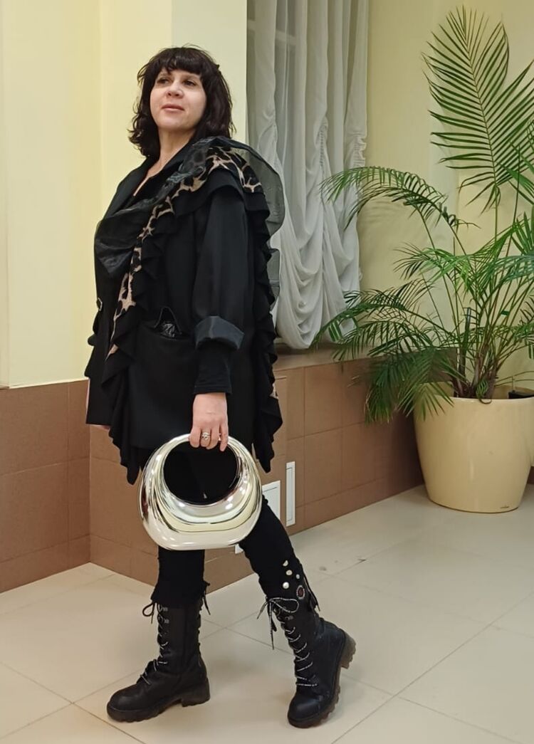  ,   , 42 ,     , c 