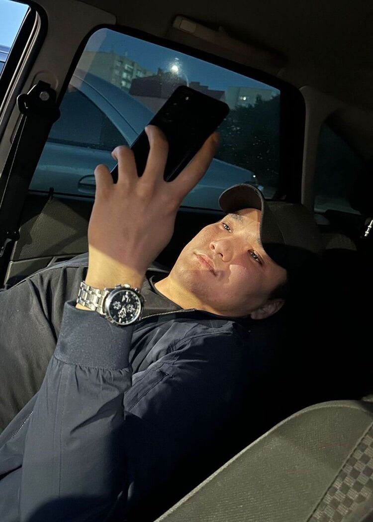  36233945  , 27 ,    