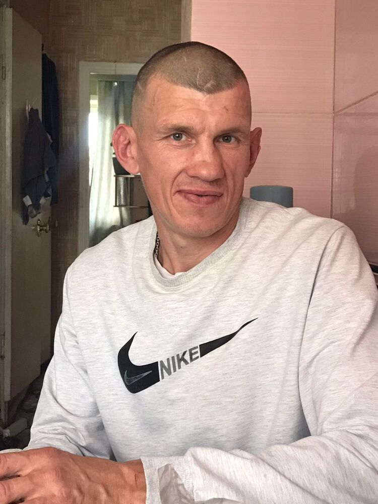  54021065  Snyra, 39 ,    