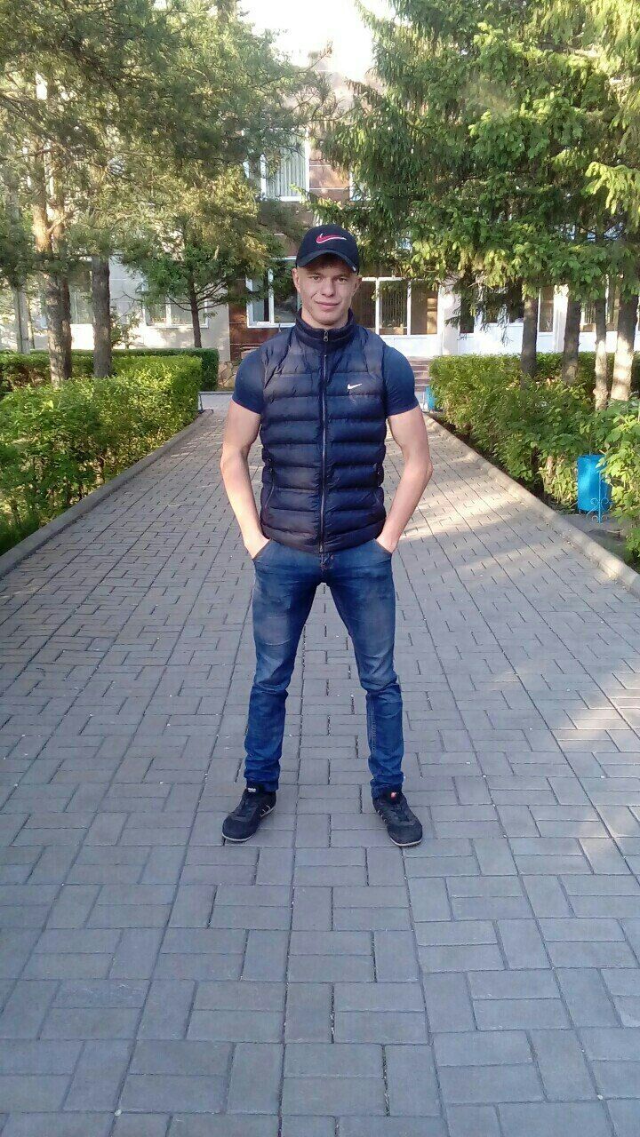  31115695  , 30 ,    