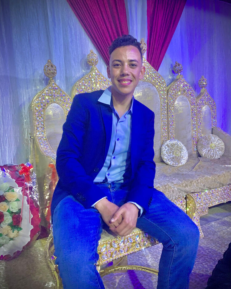  ,   Radwan, 21 ,   ,   