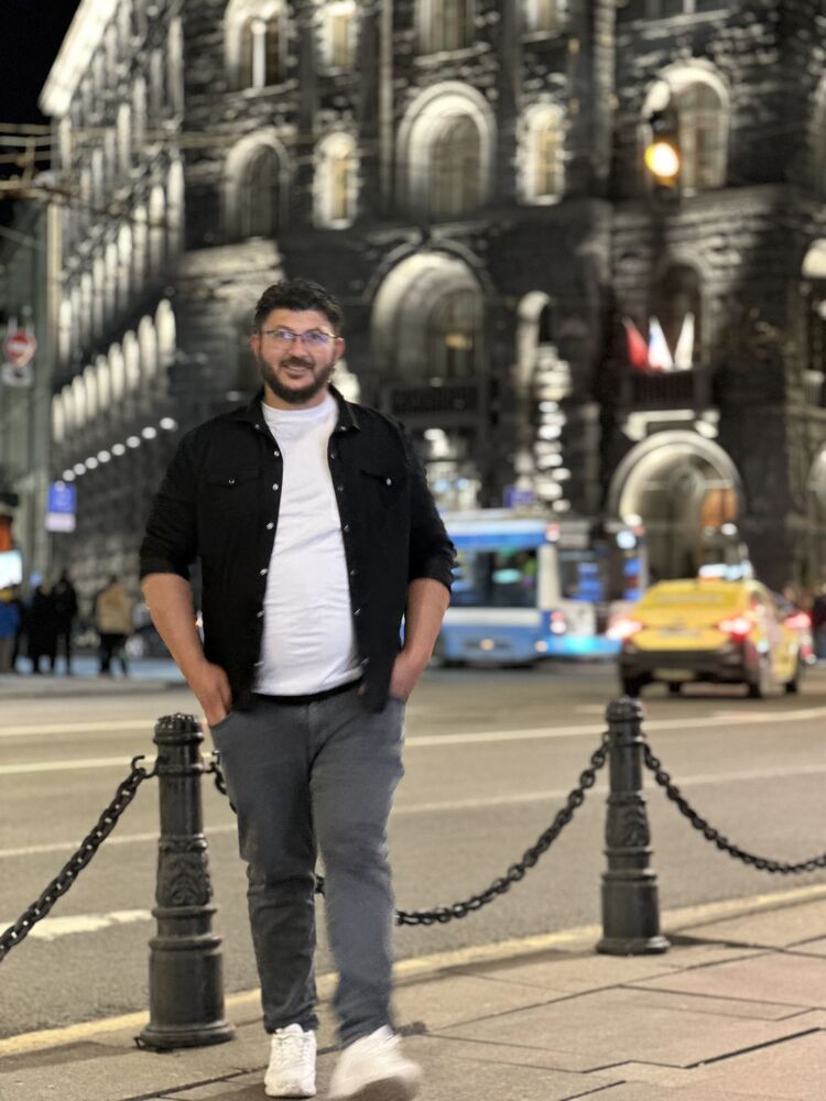  ,   Mehmet, 35 ,   ,   