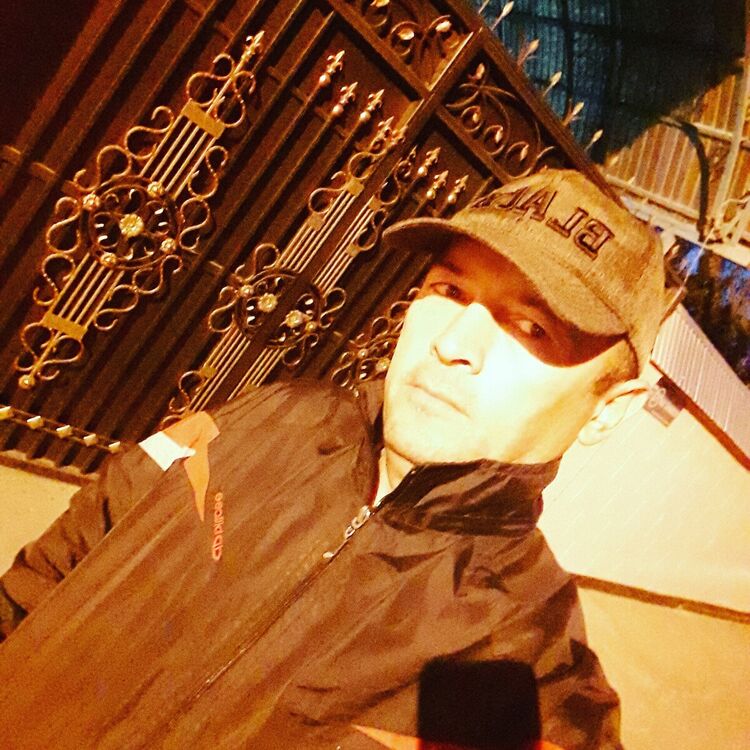  21223825  Paumbek, 49 ,    