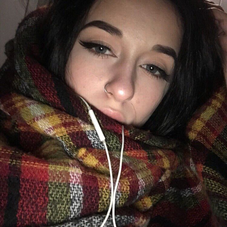  29086055  Nimfa, 25 ,    