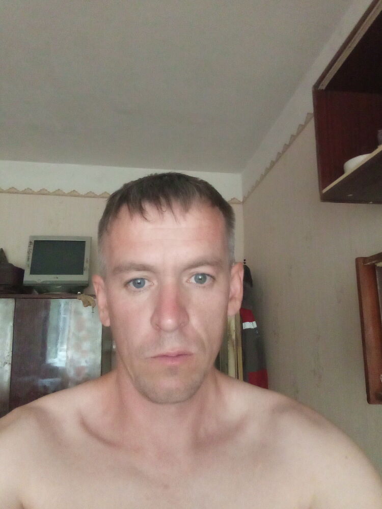  35473495  Alex, 32 ,    