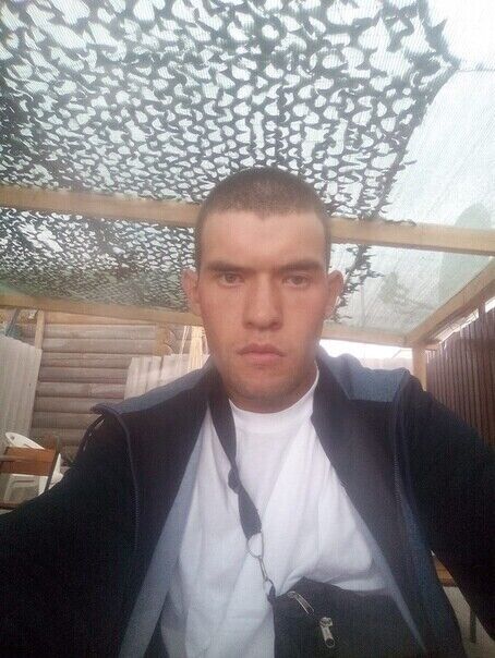  21380455  Pavel, 30 ,    