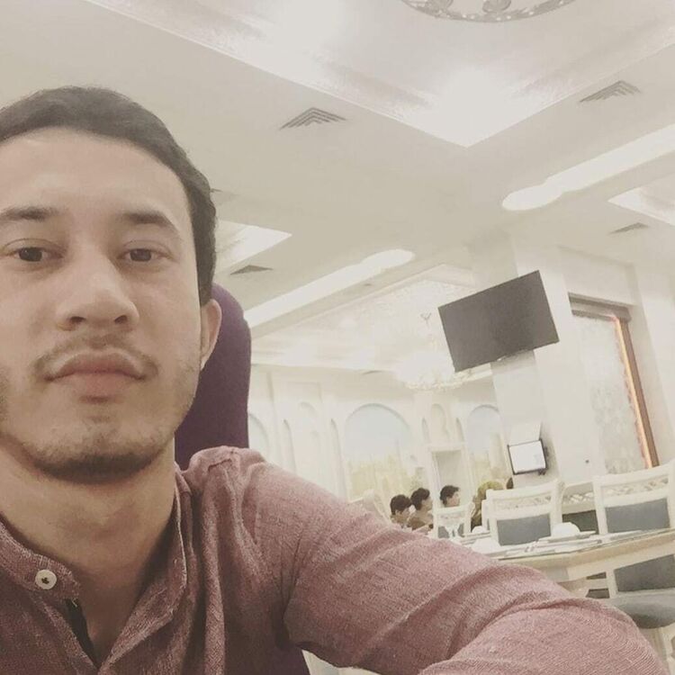  29018165  Aziz, 29 ,    