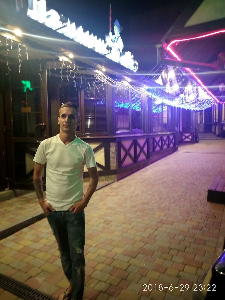  12665155  Iwan, 33 ,    