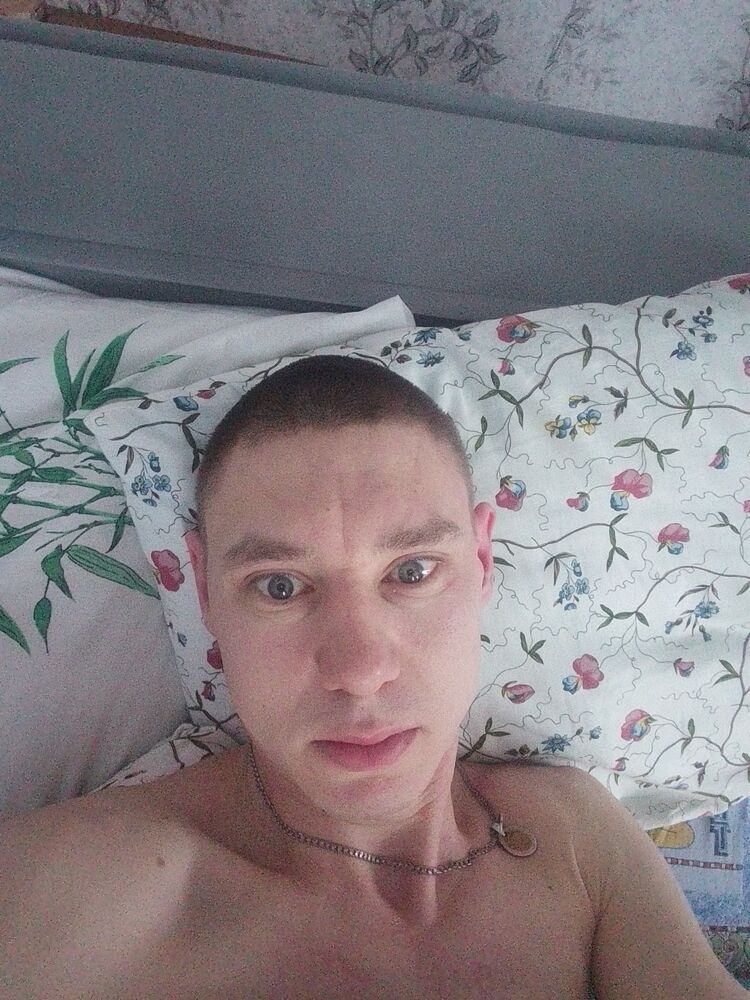 ���� 40801875 ������� �����, 32 ����, ���� ���������� � �����