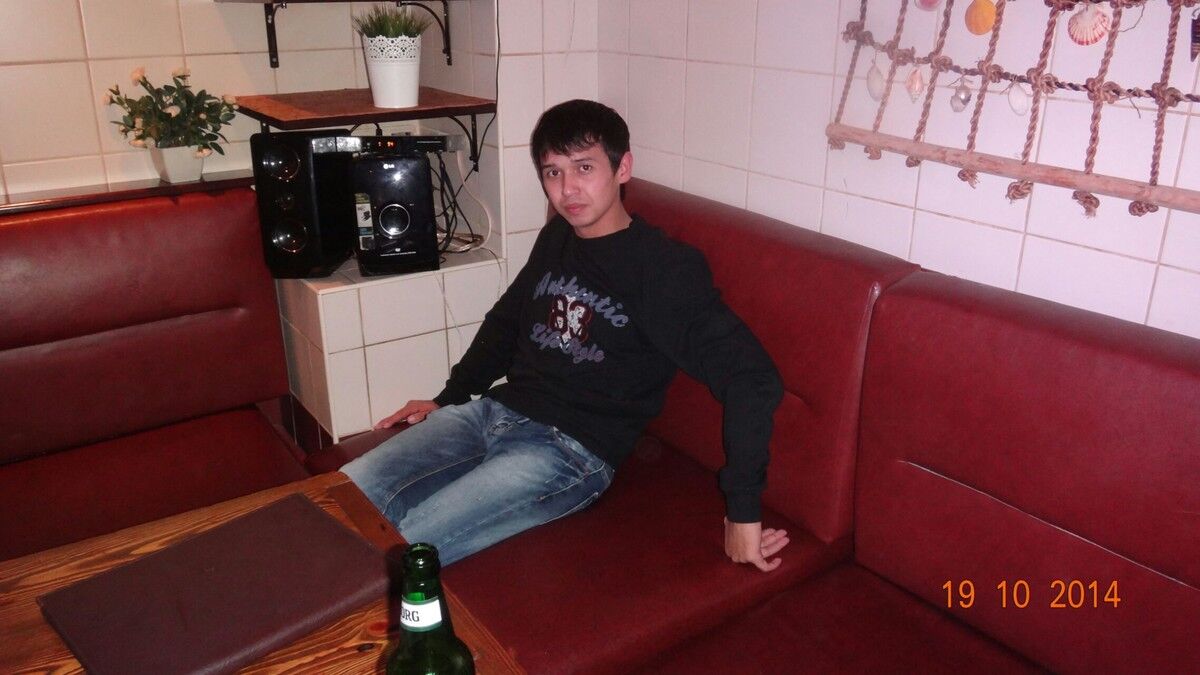 ,   Ali, 35 ,   ,   , c 