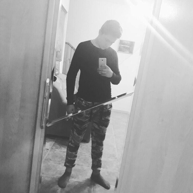 ���� 20185555 ����� Mikle, 25 ���, ���� ���������� � �����