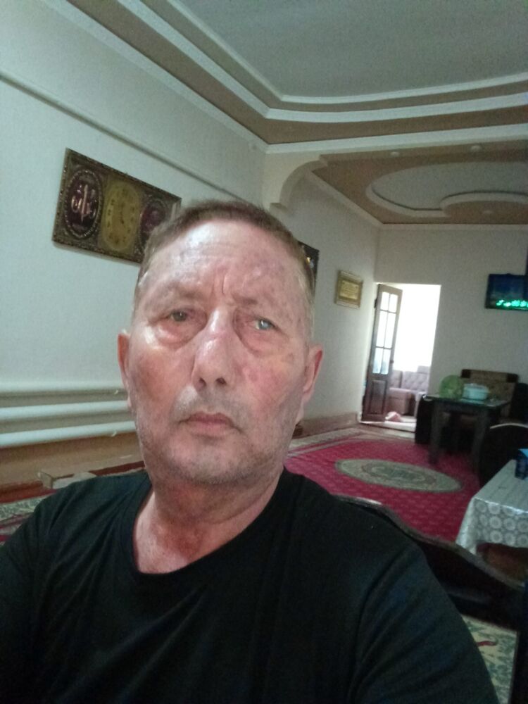  44657255  Ergash, 62 ,    