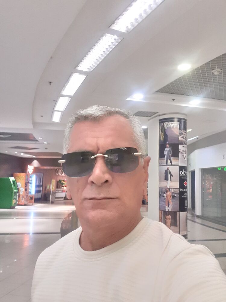 45588795  , 51 ,    