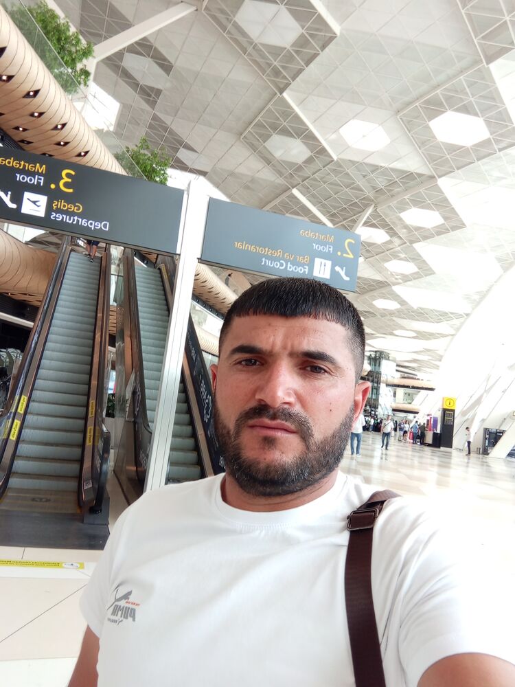  ,   Rafiq, 38 ,   ,   