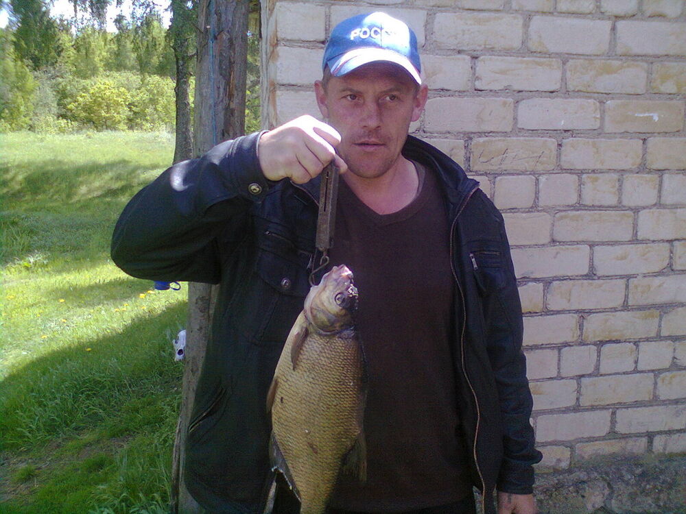  ,   Aleksandr, 45 ,   