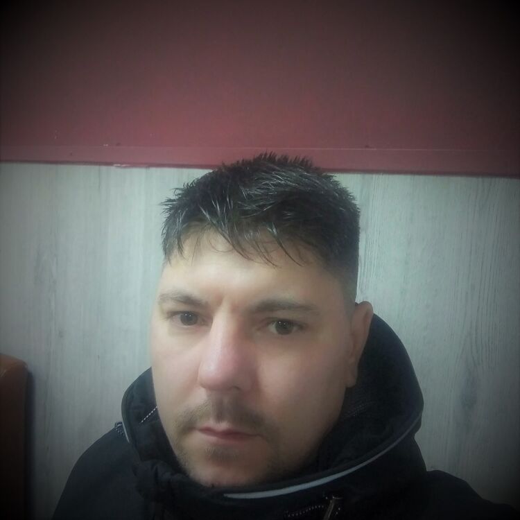  32928335  , 42 ,    -