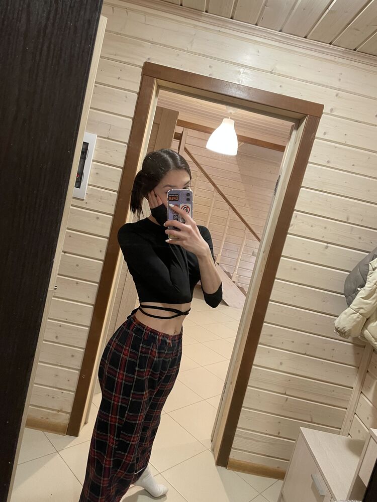  34764755  Yana, 27 ,    -