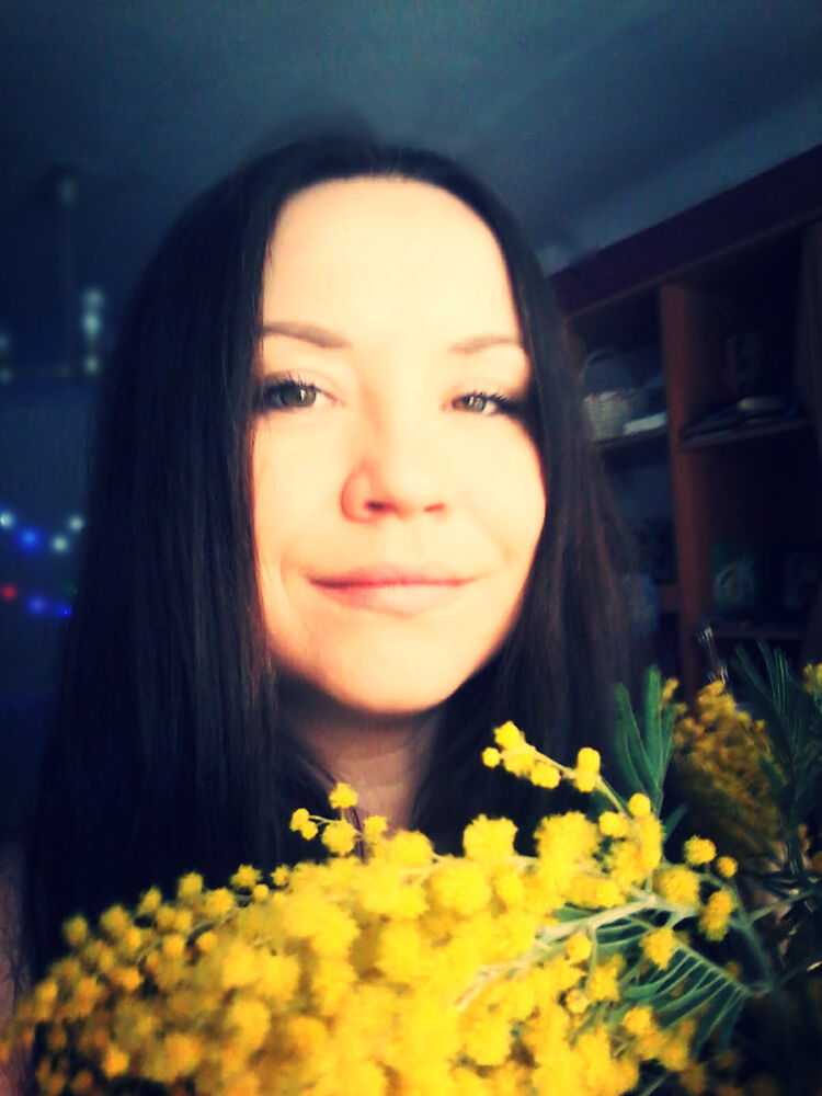  11695365  Anna, 39 ,    