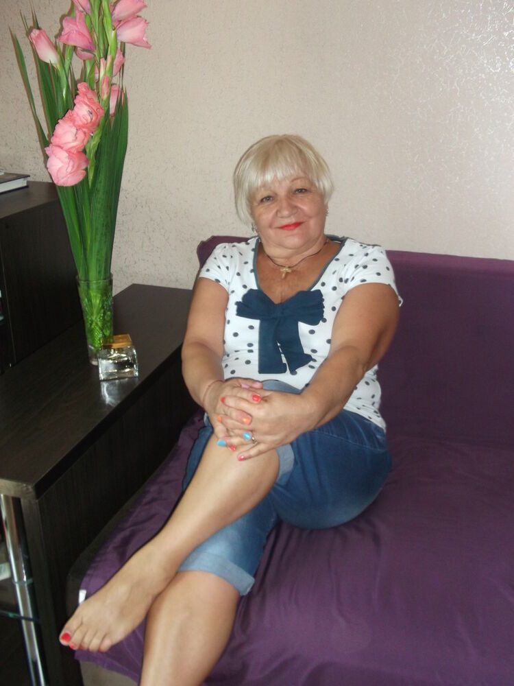  ,   Elena, 60 ,     , c 