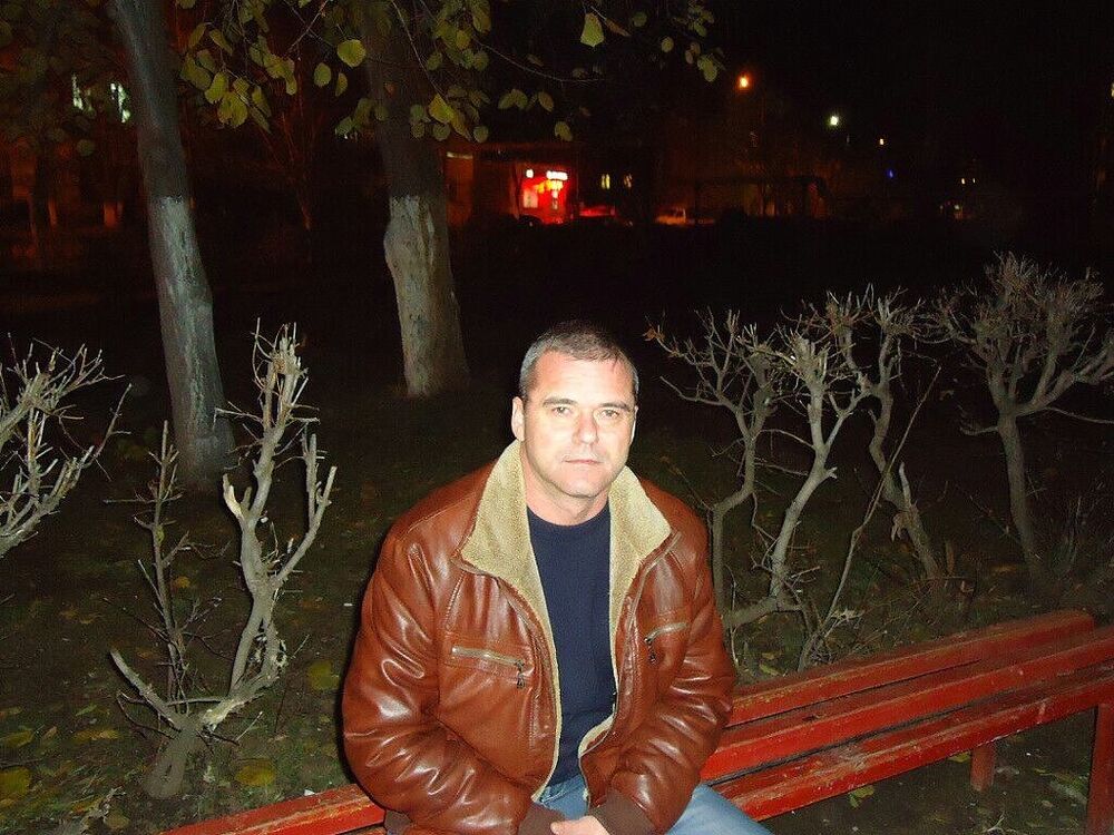  46975705  , 51 ,    
