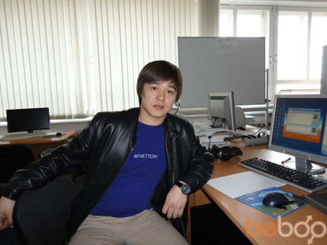  1225295  Mirambek, 40 ,    