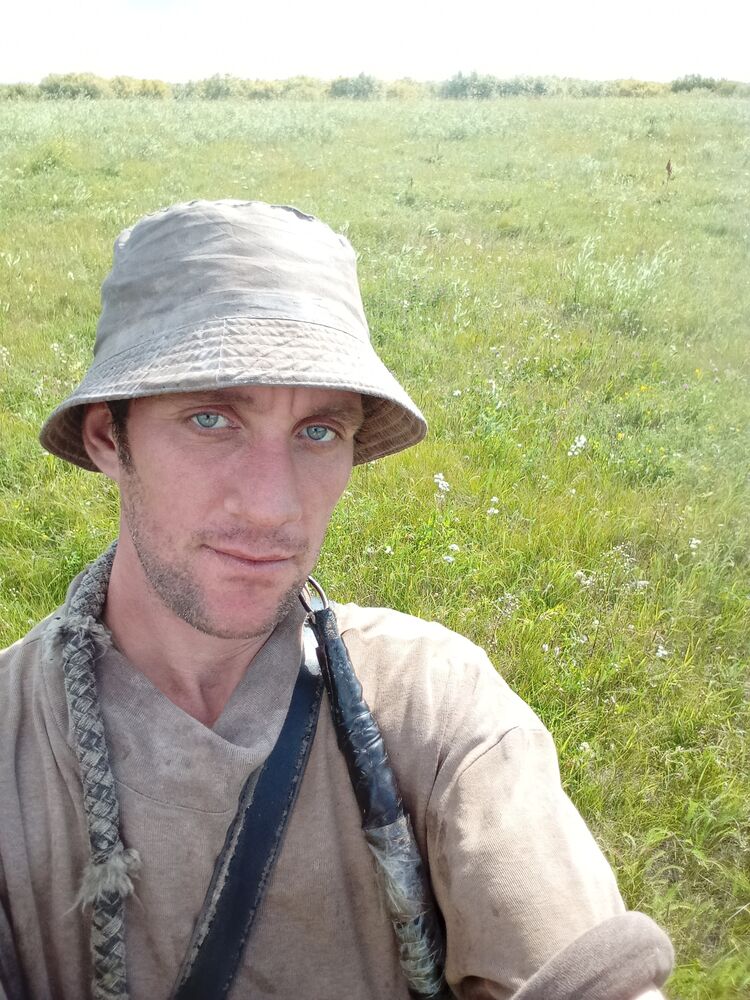  52589865  Dmitry, 34 ,    