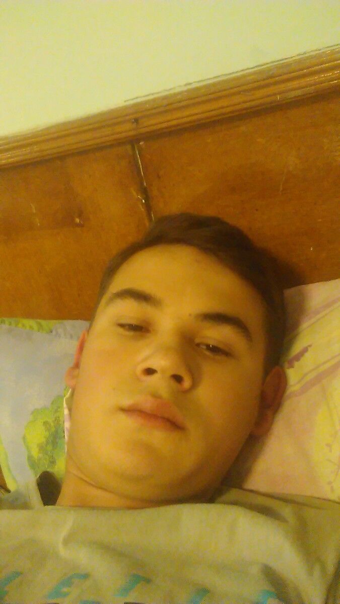  6220175  Igor, 29 ,    