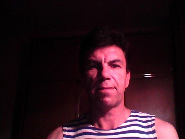  4852415  , 28 ,    