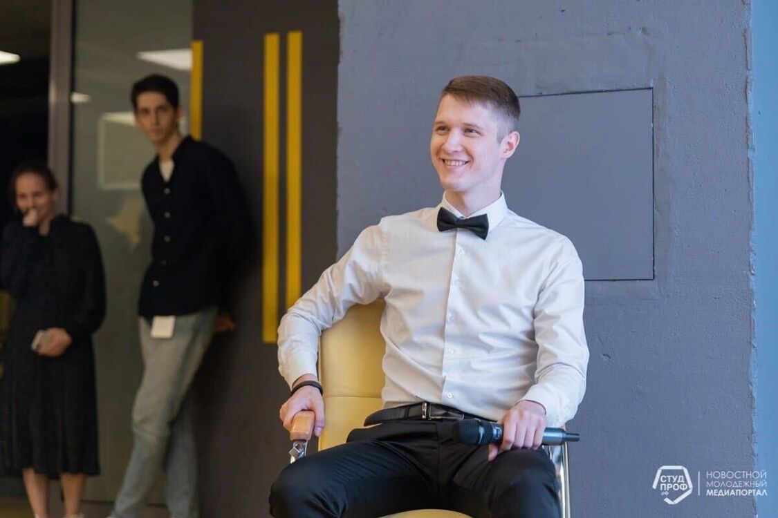  38745175  , 27 ,    --