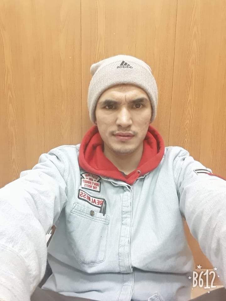  28527475  , 30 ,    