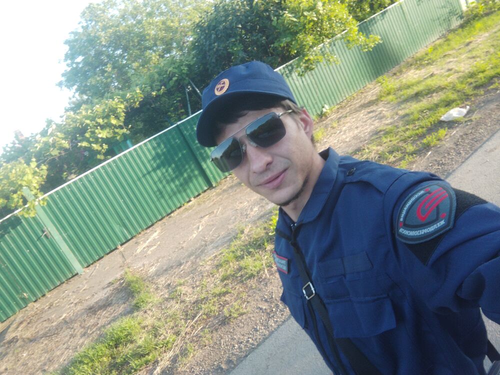  35316585  , 25 ,    