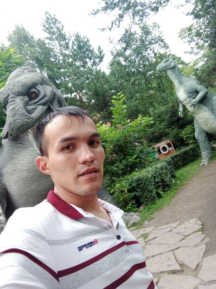  ,   Alik, 31 ,   ,   