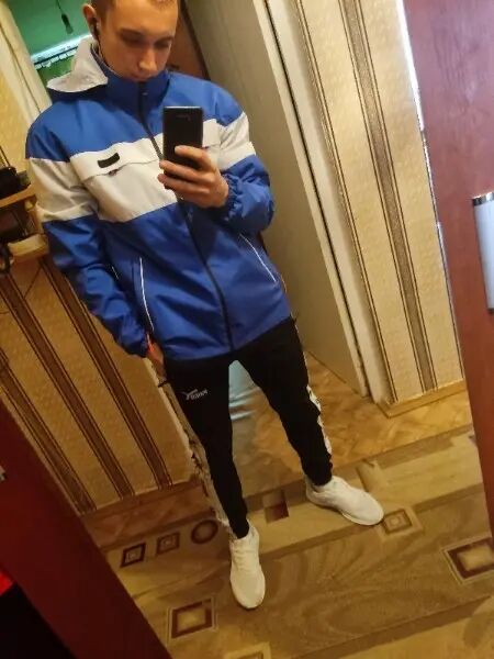  34781455  Pavel, 30 ,    