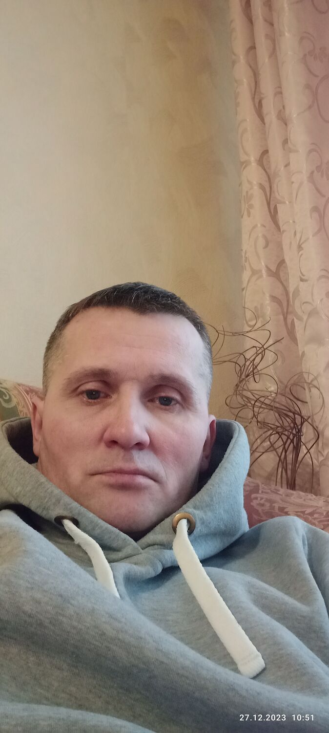  40154415  , 44 ,    
