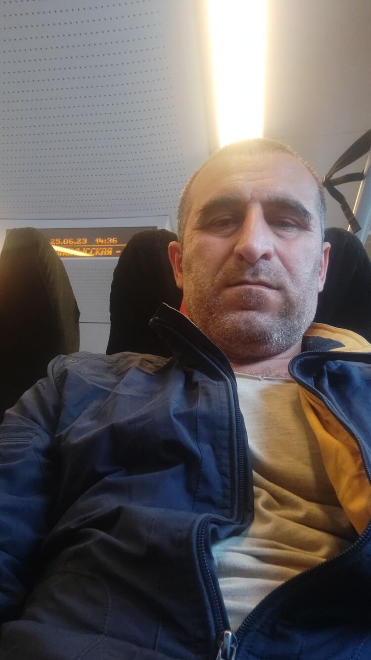  37202735  , 47 ,    